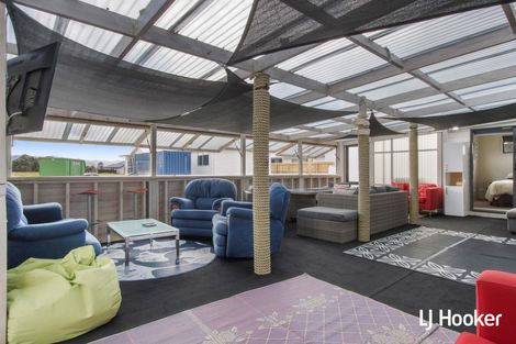 Photo of property in 12 Breaker's Crescent, Waihi Beach, 3611