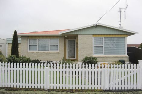 Photo of property in 588 Queen Street East, Levin, 5510