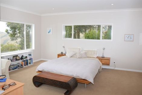 Photo of property in 135 Le Bons Bay Road, Le Bons Bay, Akaroa, 7583