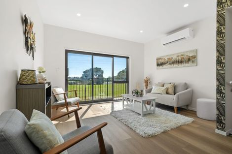 Photo of property in 3/22 Cherry Tree Place, Massey, Auckland, 0614