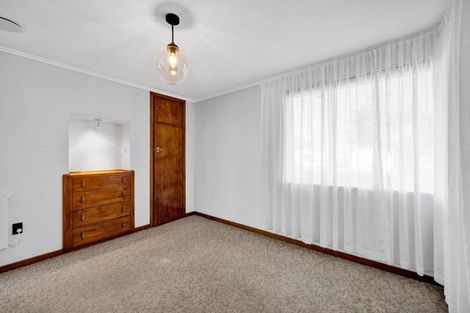 Photo of property in 5 Domett Street, Opunake, 4616