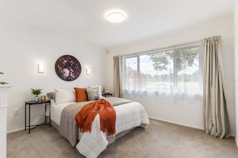 Photo of property in 2 Ashdown Place, Pahurehure, Papakura, 2113