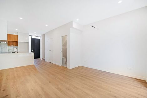 Photo of property in 4/44 Mcleod Road, Weymouth, Auckland, 2103