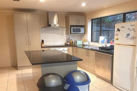 Photo of property in 9 Travis View Drive, Fairview Heights, Auckland, 0632