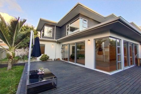 Photo of property in 10a Waterloo Road, Milford, Auckland, 0620