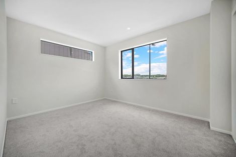 Photo of property in 67 Kaha Road, Papakura, 2110