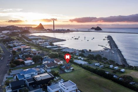 Photo of property in 24b Birdwood Avenue, Moturoa, New Plymouth, 4310