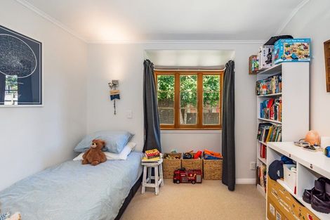 Photo of property in 99a Ruapehu Street, Paraparaumu, 5032