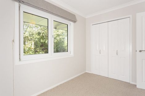 Photo of property in 2/6 Venus Place, Half Moon Bay, Auckland, 2012