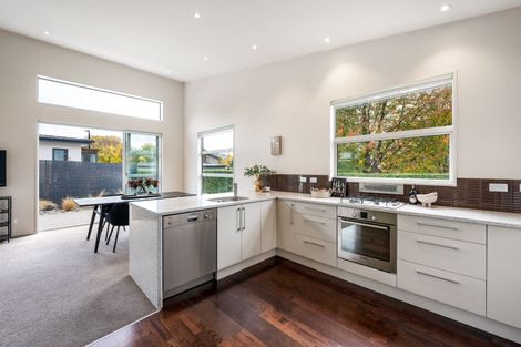 Photo of property in 10 Kelliher Drive, Wanaka, 9305