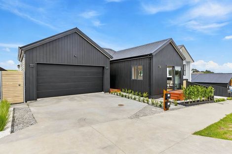 Photo of property in 94 Huanui Drive, Wainui, 0992