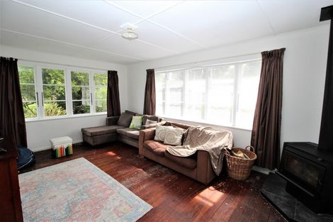 Photo of property in 27 Burgoyne Street, Woodville, 4920