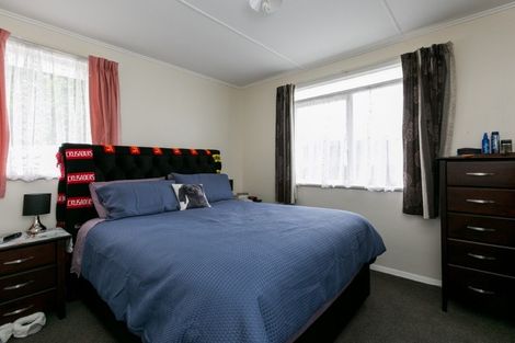 Photo of property in 13 Upham Street, Havelock North, 4130