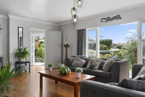 Photo of property in 22 Wharepaina Crescent, Springfield, Rotorua, 3015