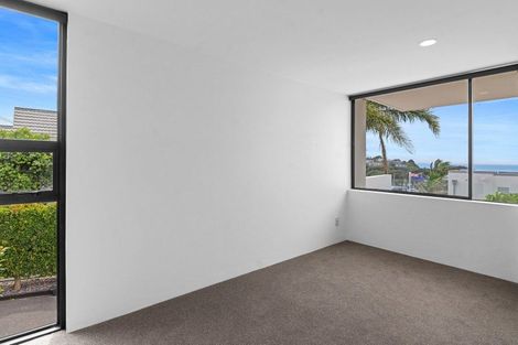 Photo of property in 1/27 Prospect Terrace, Milford, Auckland, 0620