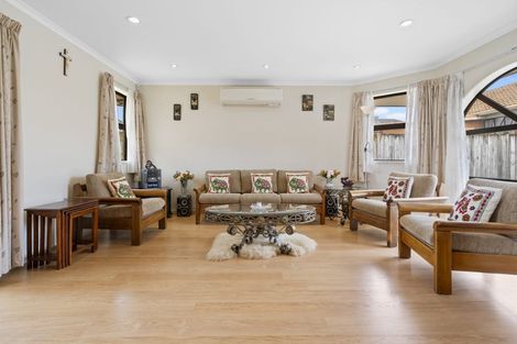 Photo of property in 31a Archibald Road, Kelston, Auckland, 0602