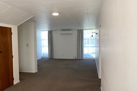 Photo of property in 2/13 Walter Street, Hauraki, Auckland, 0622