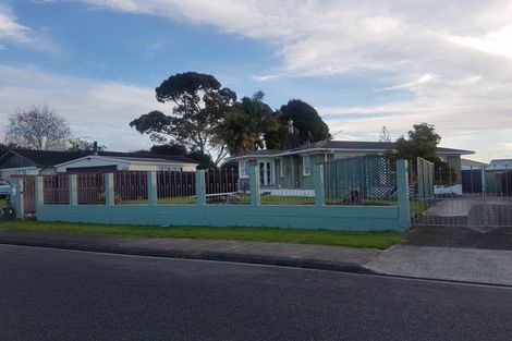 Photo of property in 21 Royal Arch Place, Rosehill, Papakura, 2113