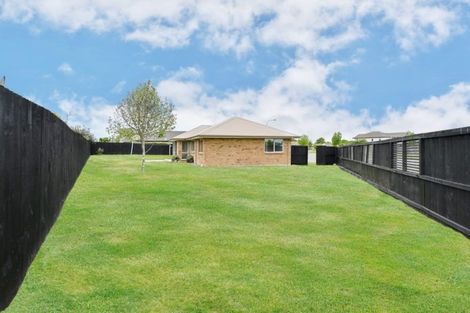 Photo of property in 48 Acacia Avenue, Rangiora, 7400
