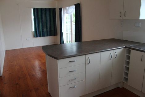 Photo of property in 12 Candia Road, Swanson, Auckland, 0612