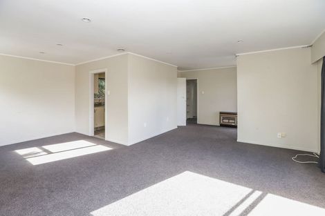 Photo of property in 64 Fairview Street, Fairview Downs, Hamilton, 3214