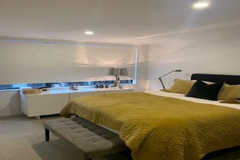 Photo of property in 16 Rua Kai Way, Brooklyn, Wellington, 6021