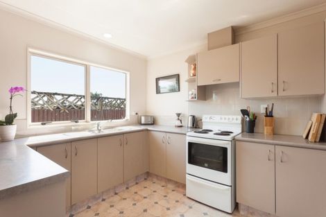 Photo of property in 33b Crane Street, Mount Maunganui, 3116