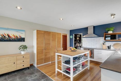 Photo of property in 29 Hiwi Crescent, Titahi Bay, Porirua, 5022