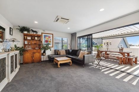 Photo of property in 20b Fulford Street, New Plymouth, 4310