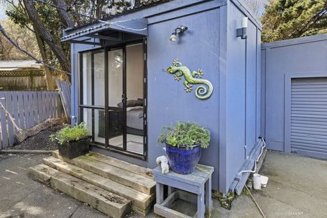 Photo of property in 86 Happy Valley Road, Owhiro Bay, Wellington, 6023