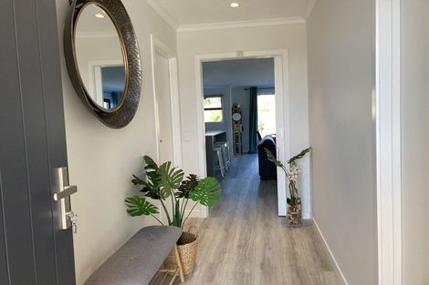 Photo of property in 11 Smitham Drive, Cromwell, 9310