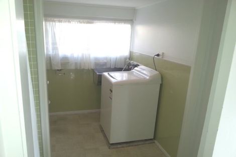 Photo of property in 81 Oaktree Avenue, Browns Bay, Auckland, 0630