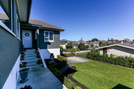 Photo of property in 11 Waimea Street, Westown, New Plymouth, 4310