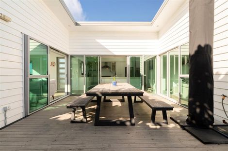 Photo of property in 22 Mangatawhiri Road, Omaha, Warkworth, 0986