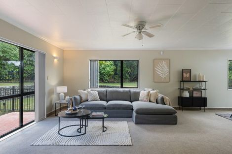 Photo of property in 32 Railway Terrace, Ohau, Levin, 5570