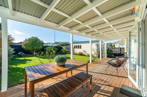 Photo of property in 11 Wai-iti Crescent, Woburn, Lower Hutt, 5010