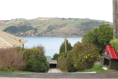 Photo of property in 20 Waireka Street, Ravensbourne, Dunedin, 9022