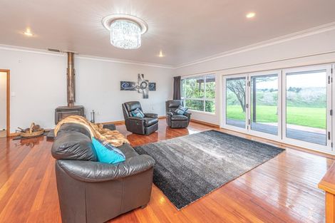 Photo of property in 100 Western Line, Brunswick, Whanganui, 4571