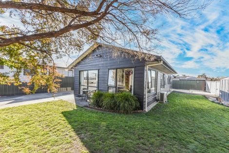 Photo of property in 2 Tillson Crescent, Motueka, 7120