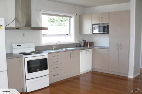 Photo of property in 8 Kinnaird Place, Hillmorton, Christchurch, 8025