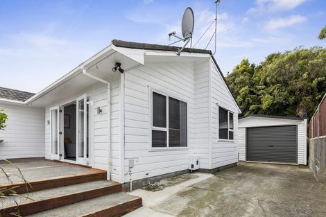 Photo of property in 38 Waipounamu Drive, Kelson, Lower Hutt, 5010