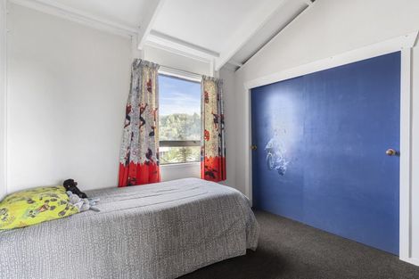 Photo of property in 100 Mayfair Avenue, Whangamata, 3620