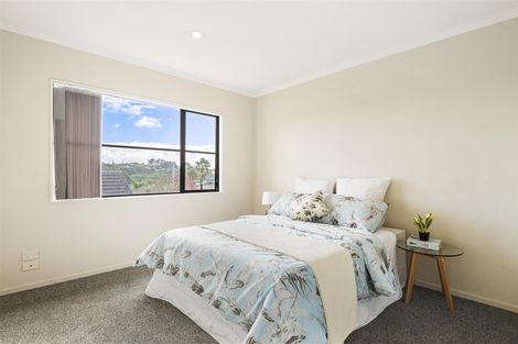 Photo of property in 19 Manara Place, The Gardens, Auckland, 2105