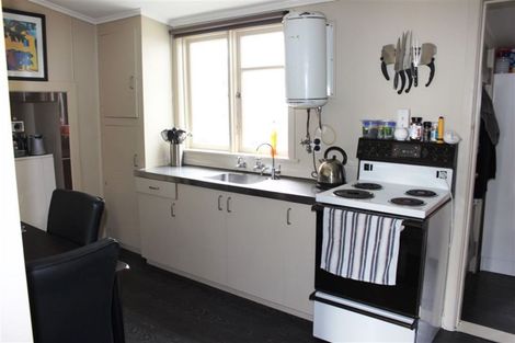 Photo of property in 5 Ossian Street, Milton, 9220