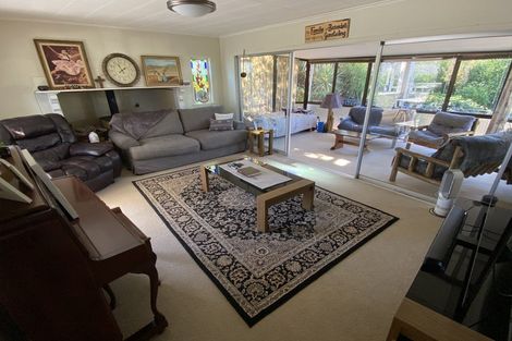 Photo of property in 1/214 Bleakhouse Road, Mellons Bay, Auckland, 2014