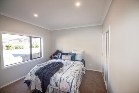 Photo of property in 16 Rochdale Drive, Churton Park, Wellington, 6037