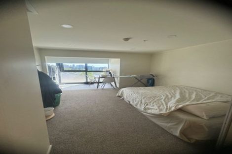 Photo of property in Luna Apartments, 3v/16 Burton Street, Grafton, Auckland, 1010