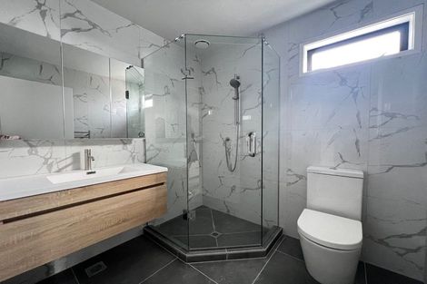 Photo of property in 3/21 Divich Avenue, Te Atatu South, Auckland, 0610