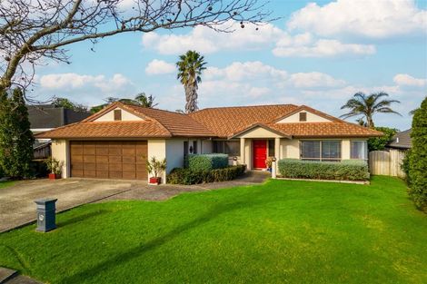 Photo of property in 13 Gilford Place, East Tamaki Heights, Auckland, 2016