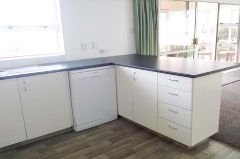 Photo of property in 21a Roy Terrace, Moturoa, New Plymouth, 4310